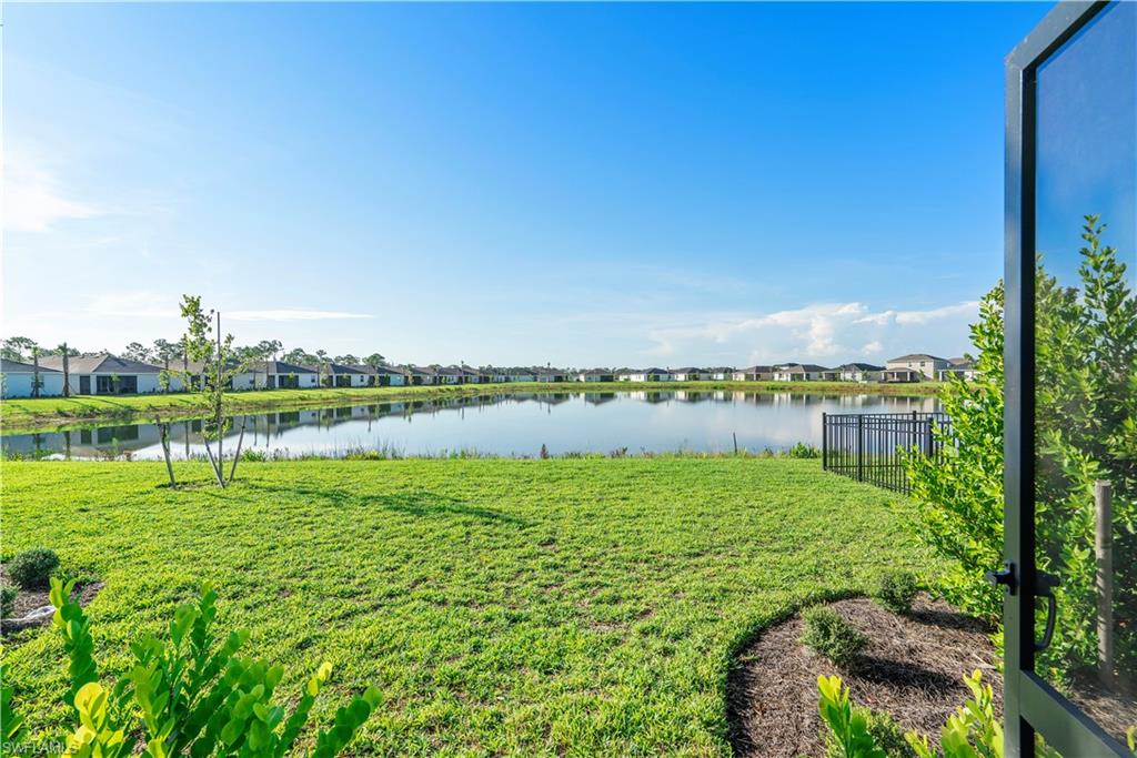 TRAILS EDGE - Residential Lease