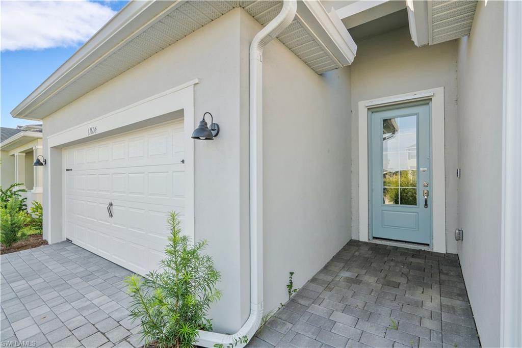 TRAILS EDGE - Residential Lease