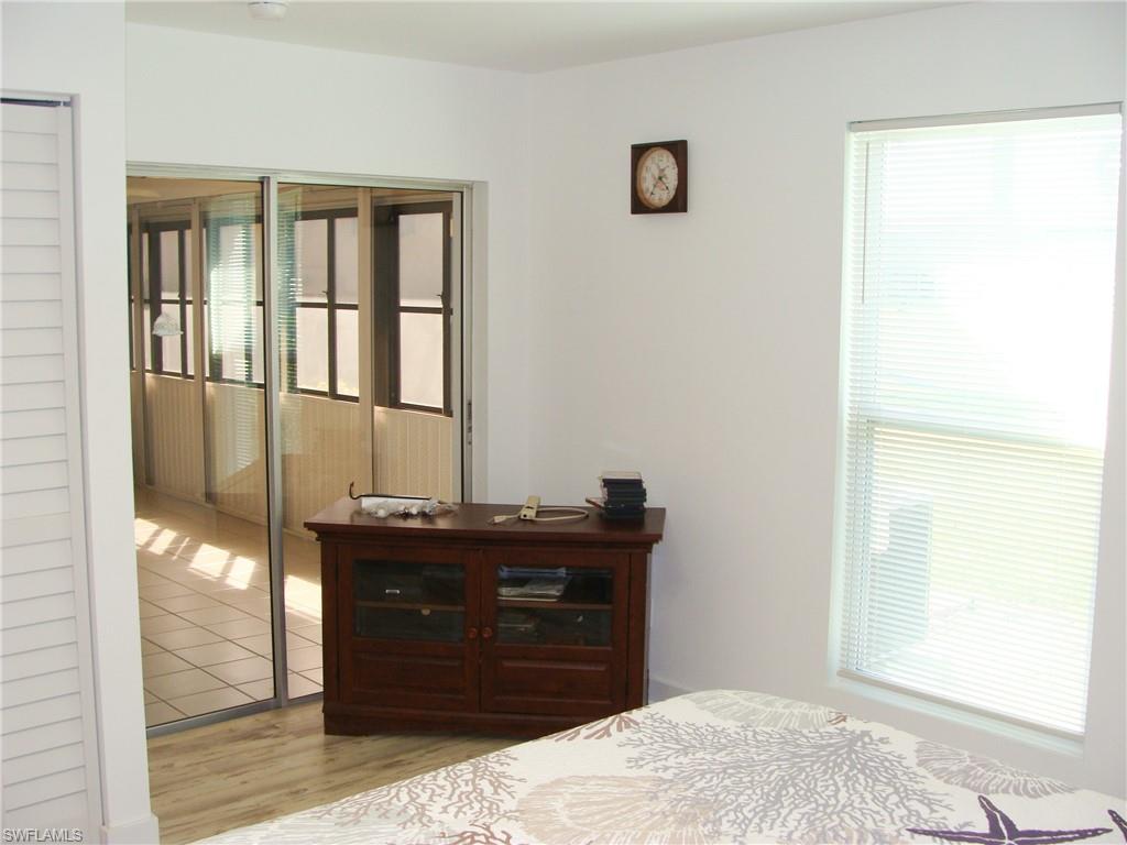 LAKEWOOD VILLAS - Residential