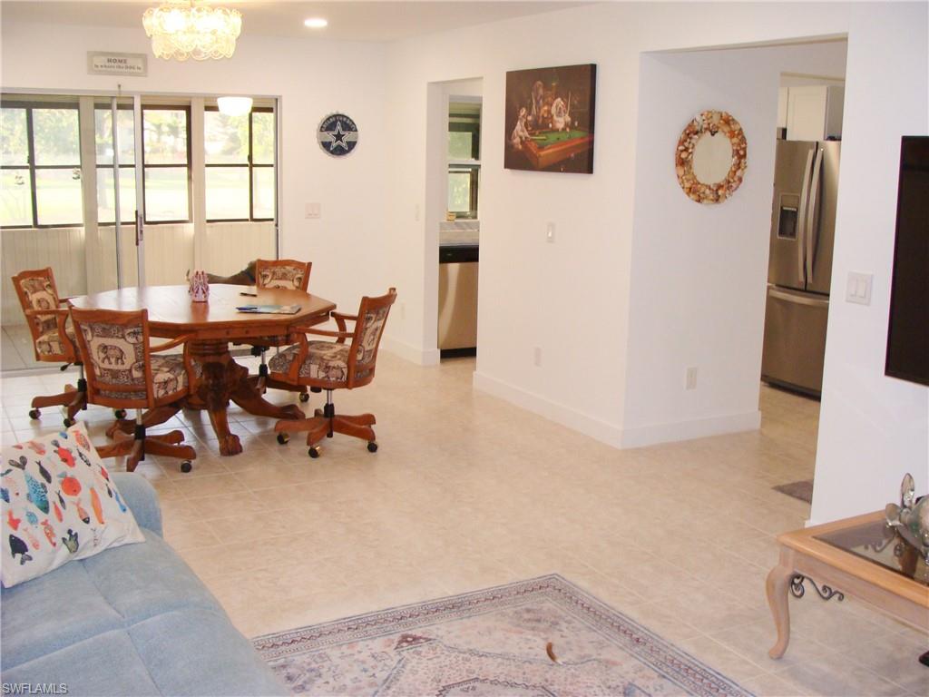 LAKEWOOD VILLAS - Residential