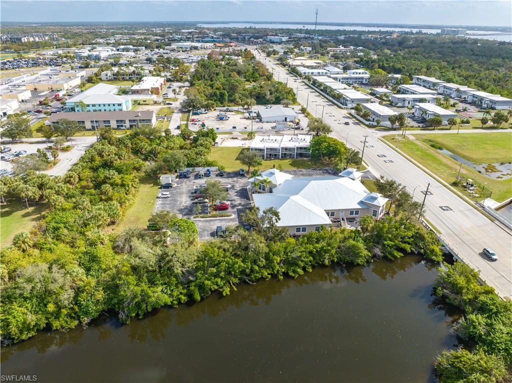 PORT CHARLOTTE - Land