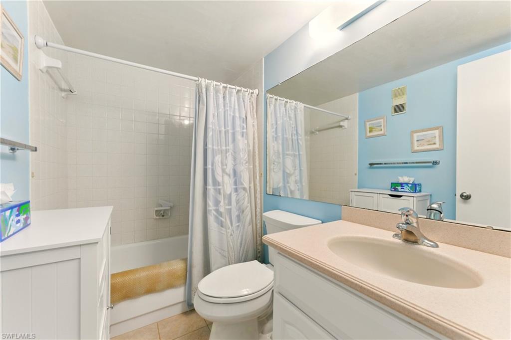 SCHOONER BAY - Residential