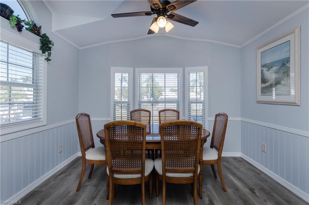 CORKSCREW WOODLANDS - Residential