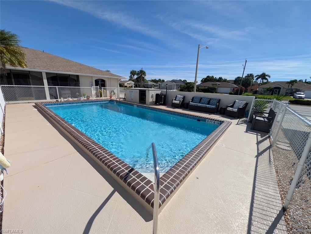 DANAH COURT CONDO - Residential