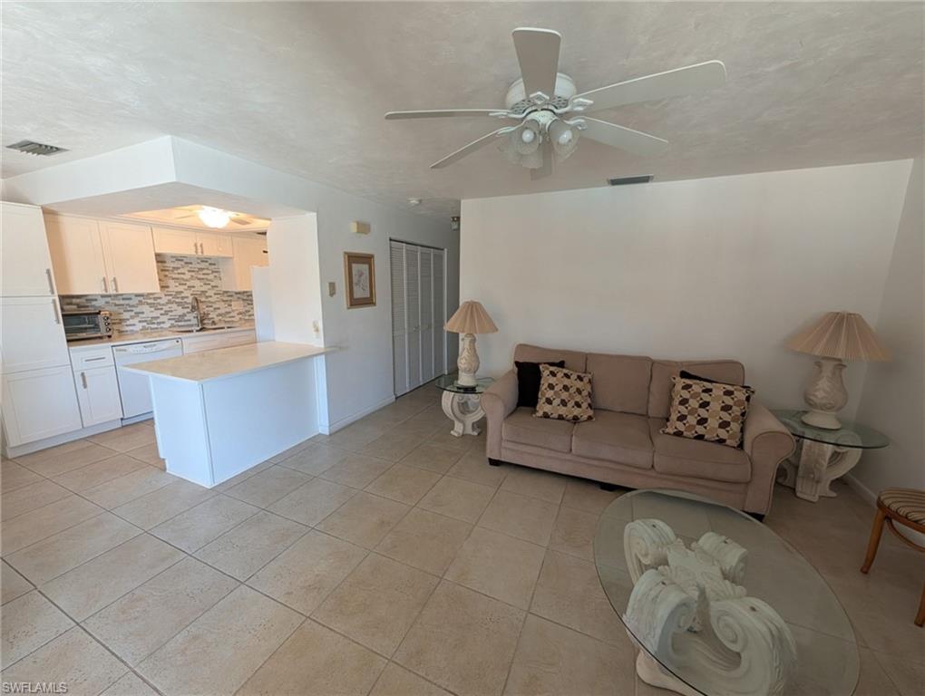 DANAH COURT CONDO - Residential