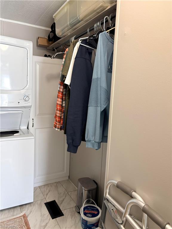 LAKE ARROWHEAD MOB VILLAGE - Residential