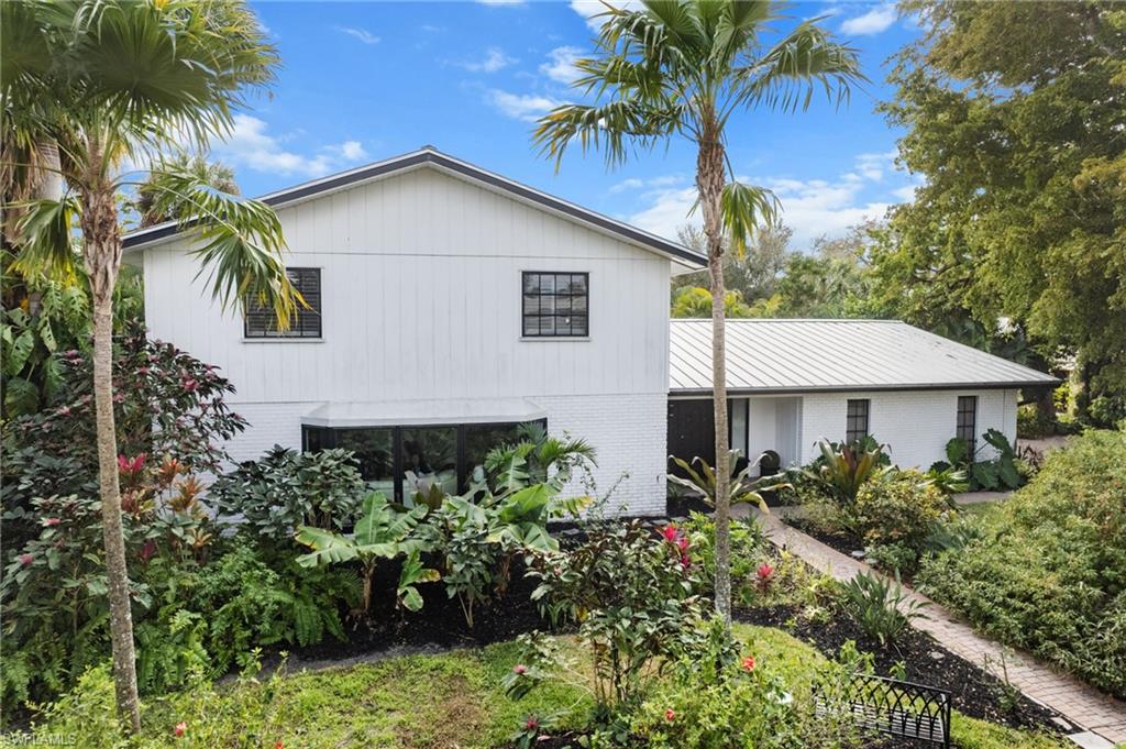 WHISKEY CREEK - Residential