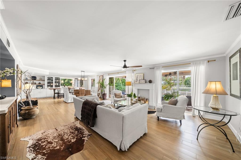 WHISKEY CREEK - Residential