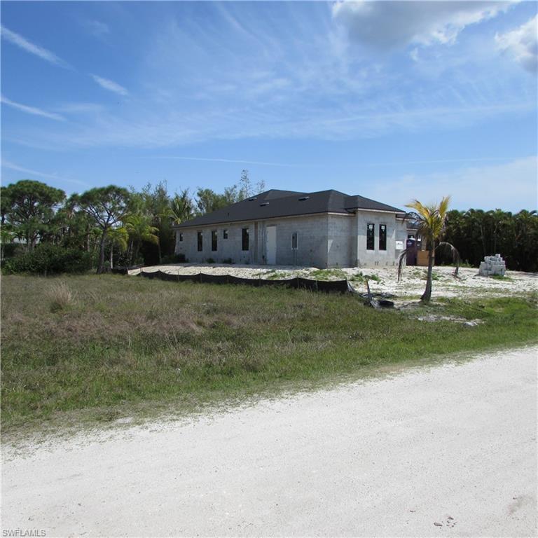 KREAMERS SUBD - Land