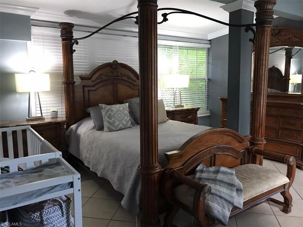 TROPICAL GARDENS - Residential