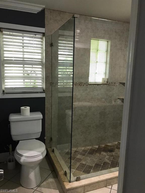 TROPICAL GARDENS - Residential