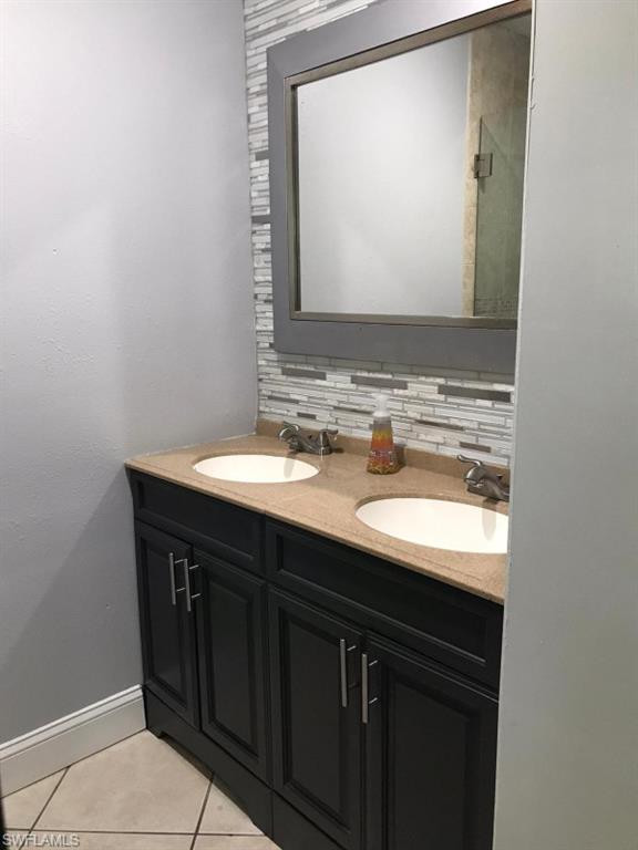 TROPICAL GARDENS - Residential