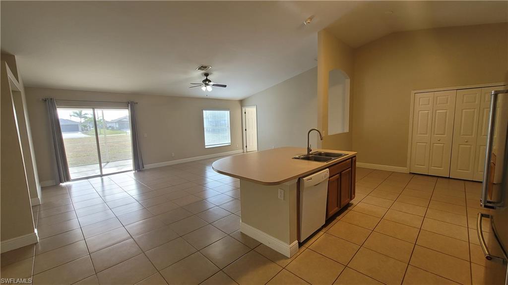 CAPE CORAL - Residential Lease