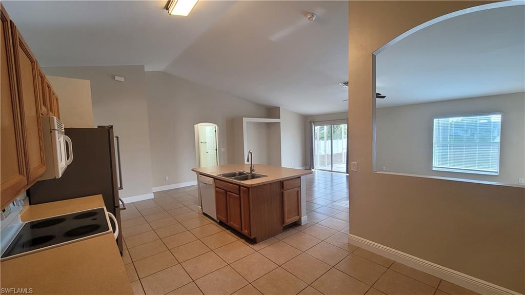 CAPE CORAL - Residential Lease