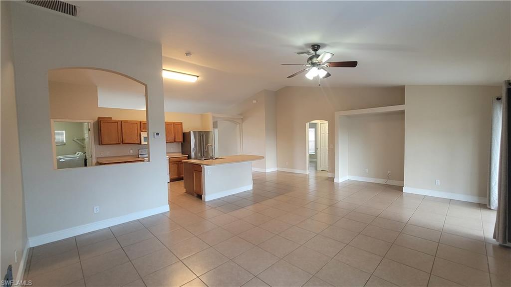 CAPE CORAL - Residential Lease