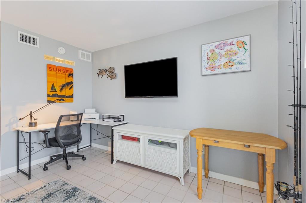 BUCCANEER INN CONDO - Residential