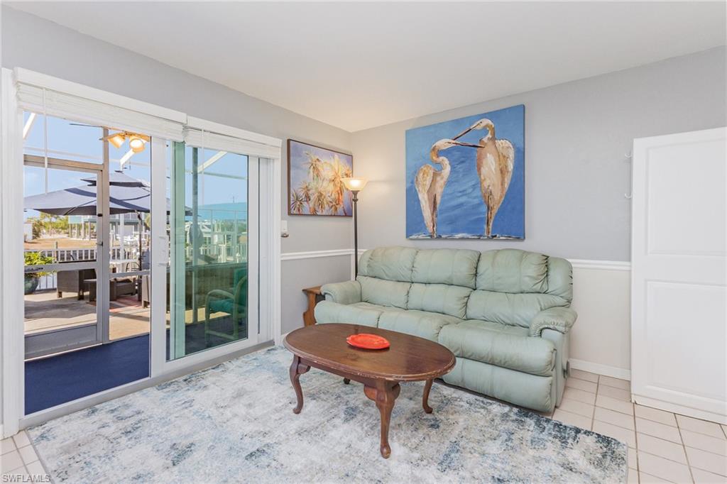 BUCCANEER INN CONDO - Residential