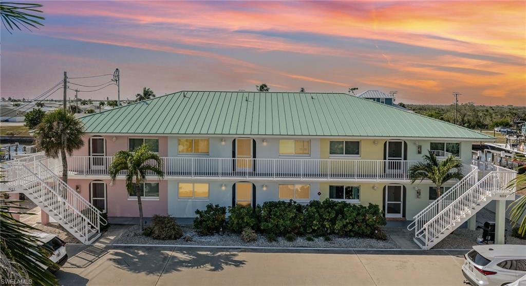 BUCCANEER INN CONDO - Residential