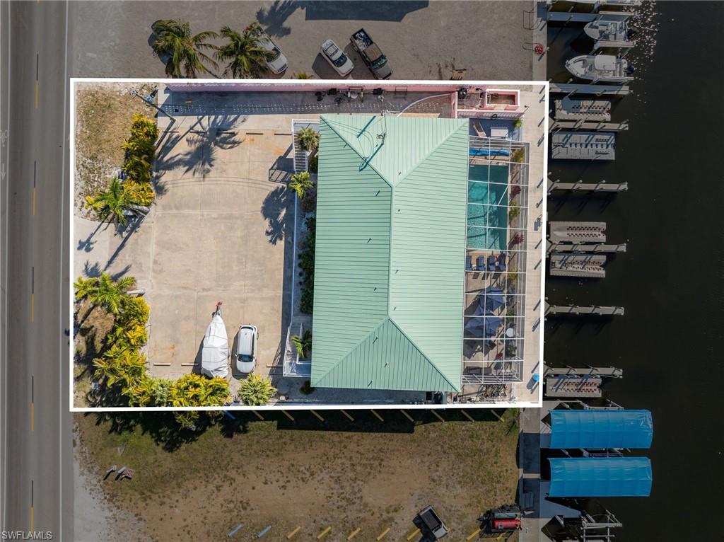 BUCCANEER INN CONDO - Residential