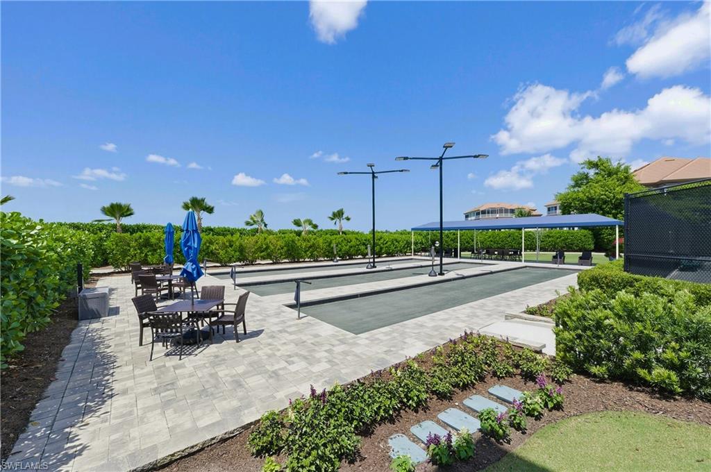 LEEWARD CAY - Residential