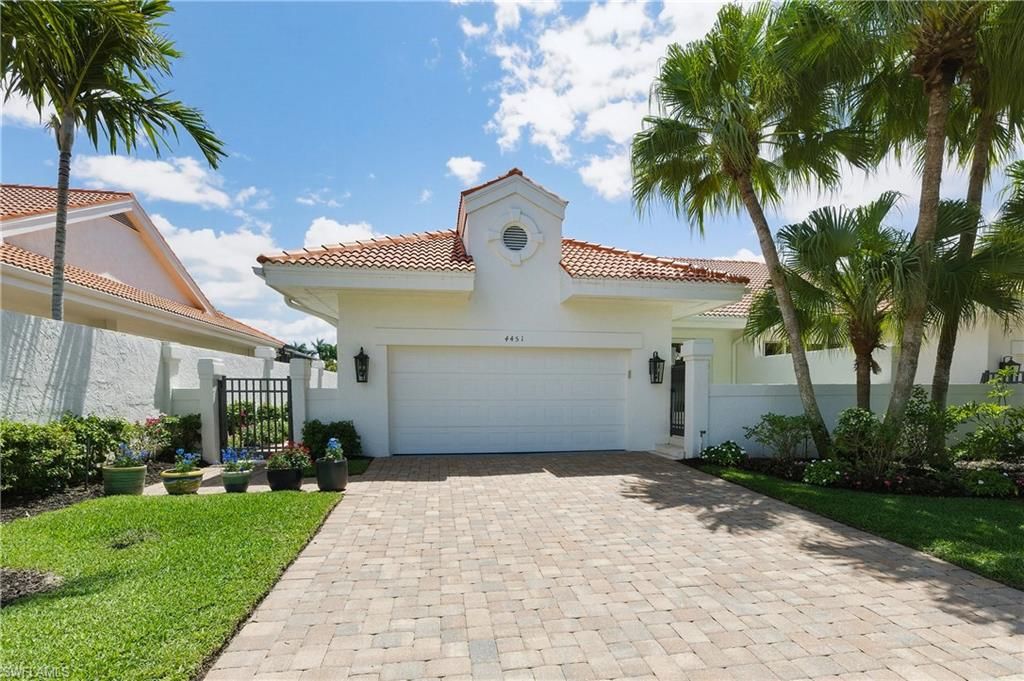 Photo of 4451 Yacht Harbor DR, NAPLES, FL 34112 (MLS # 226014925)