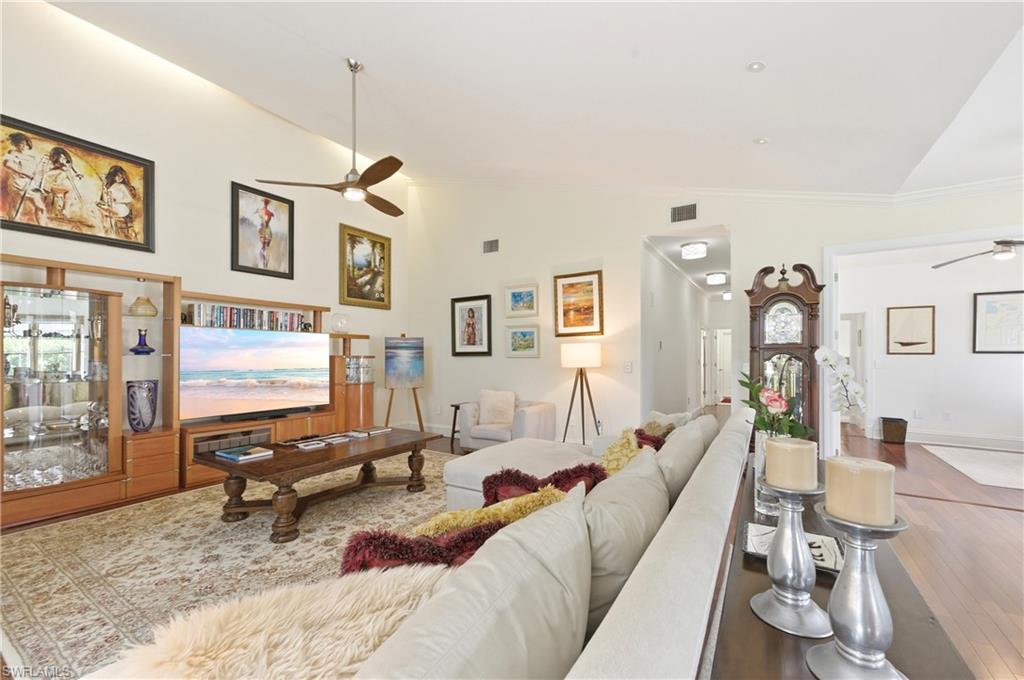 LEEWARD CAY - Residential