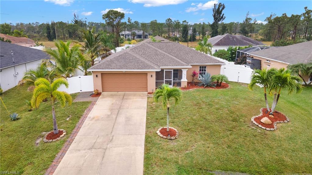 CAPE CORAL - Residential