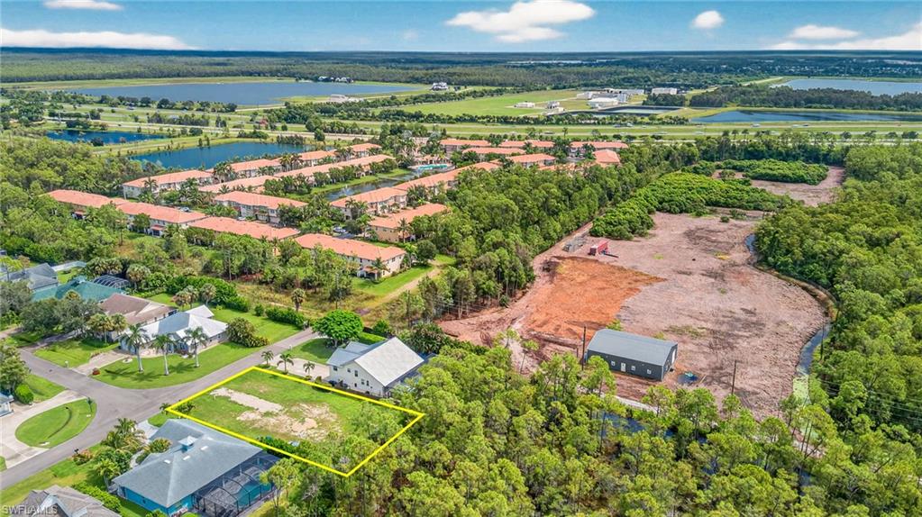 BONITA GOLF CLUB VILLAS - Land