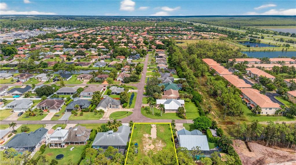 BONITA GOLF CLUB VILLAS - Land