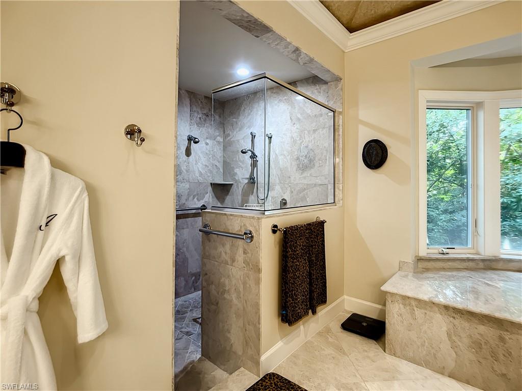 BANYAN ISLAND - Residential