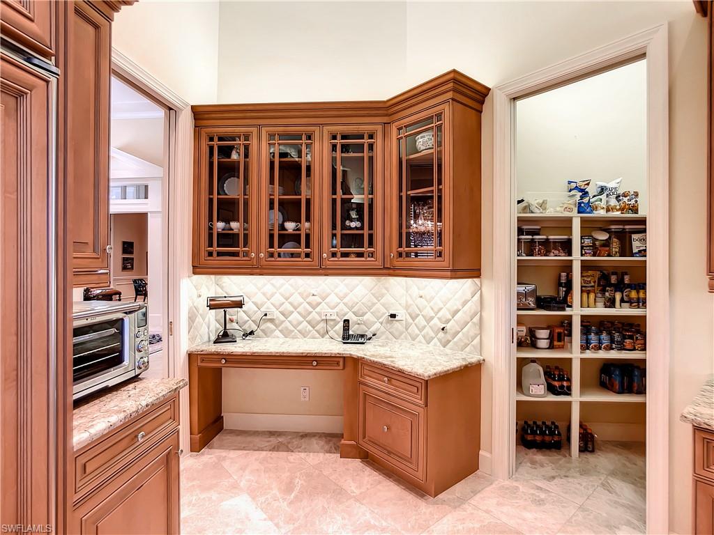 BANYAN ISLAND - Residential