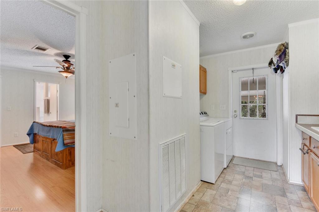 ACREAGE HEADER - Residential