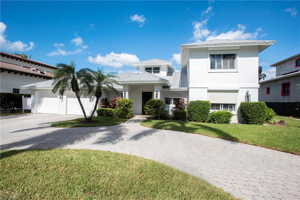 AQUALANE SHORES - Residential