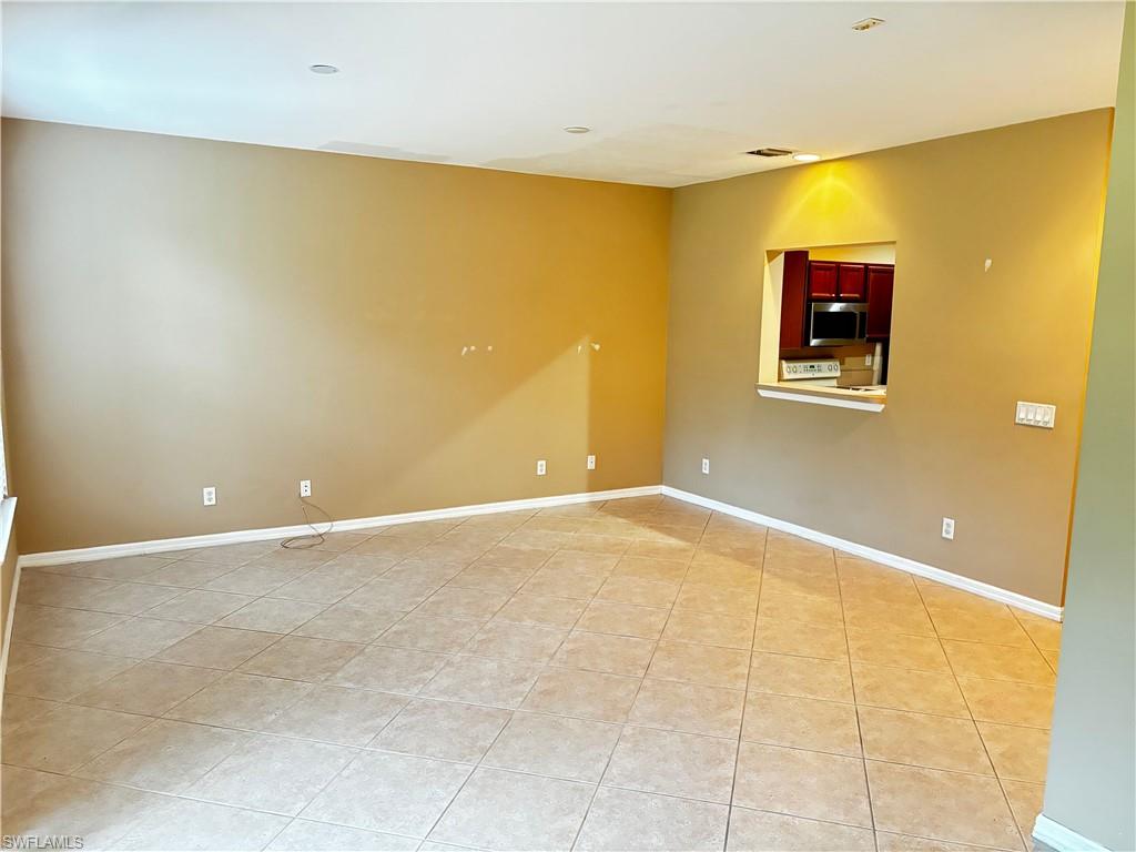 TOWNHOMES OF SAN SIMEON - Residential Lease