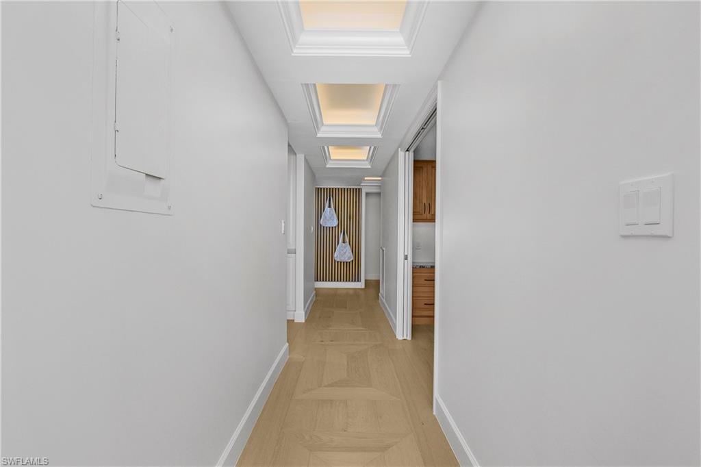 EMBASSY CLUB - Residential