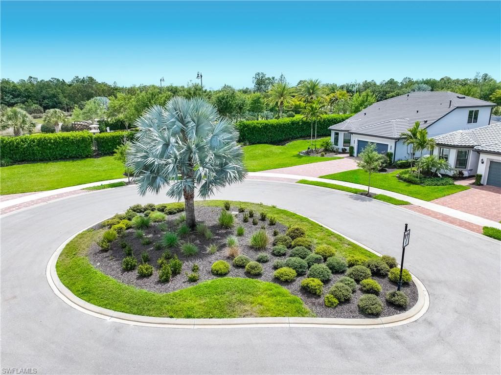 WINDING CYPRESS - Residential