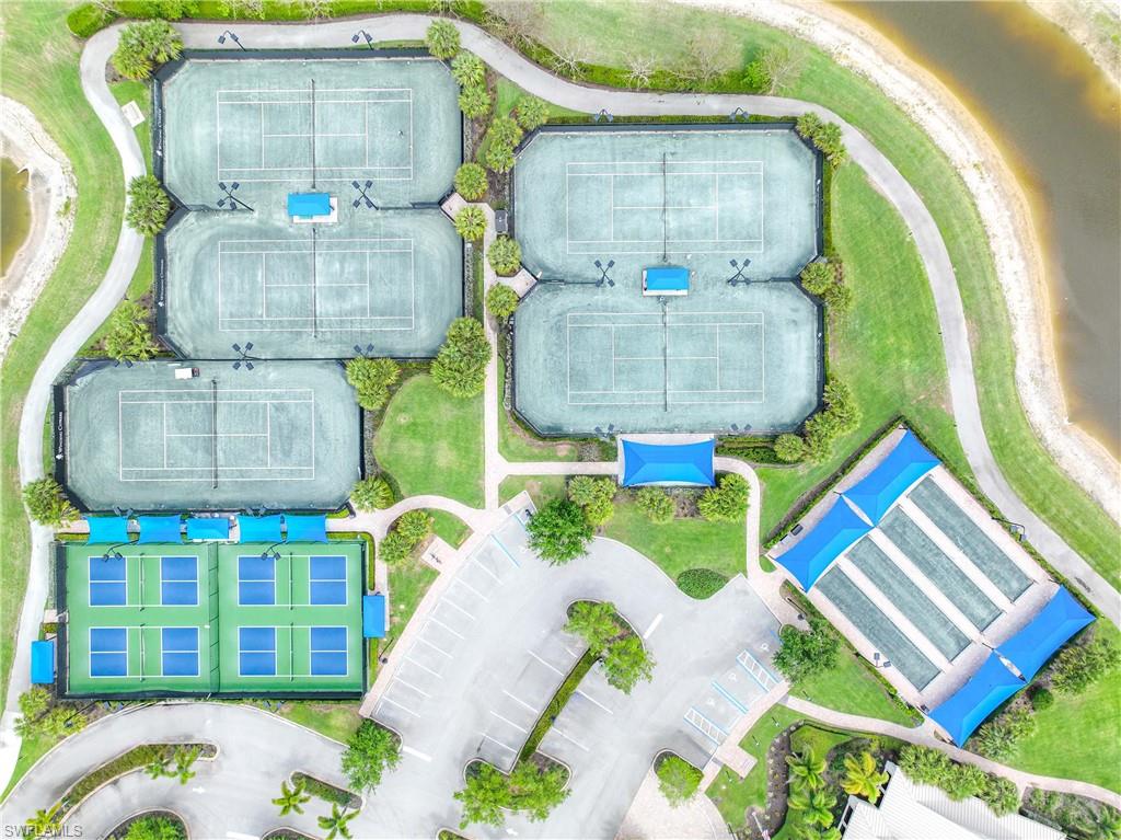 WINDING CYPRESS - Residential