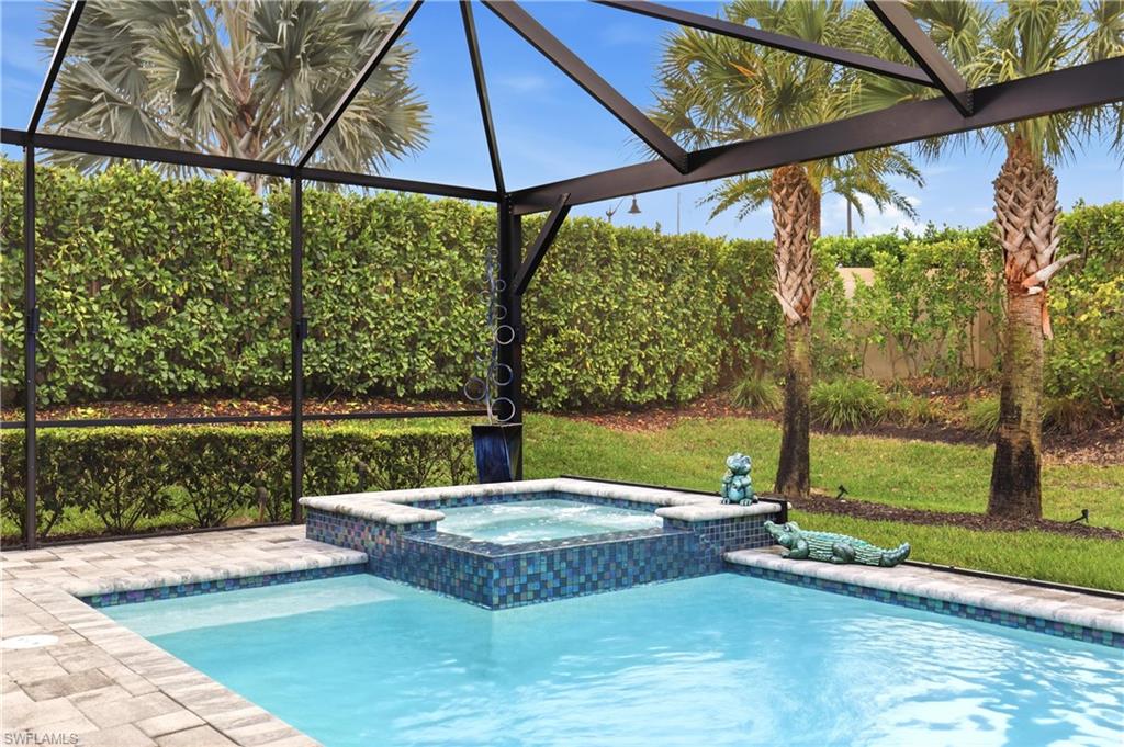 WINDING CYPRESS - Residential