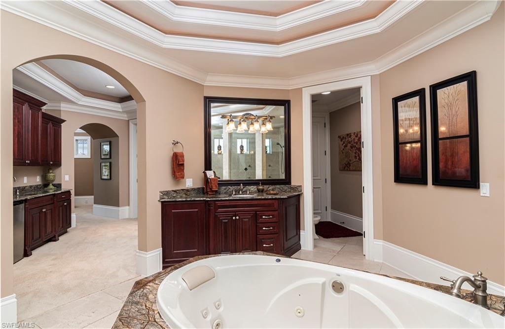 ROYAL HARBOR - Residential