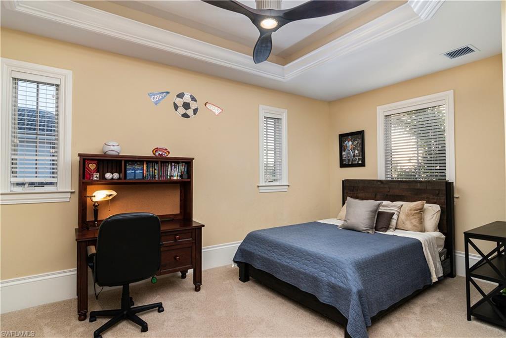 ROYAL HARBOR - Residential