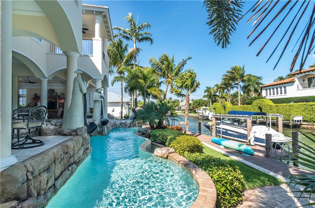 ROYAL HARBOR - Residential