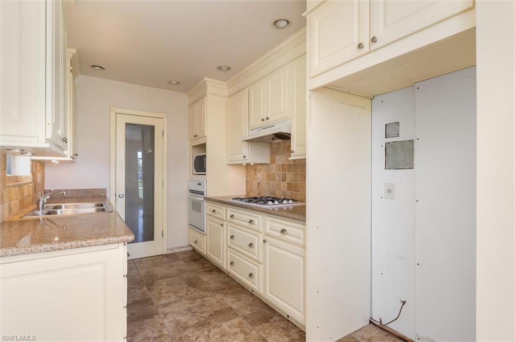 PORT CHARLOTTE - Residential