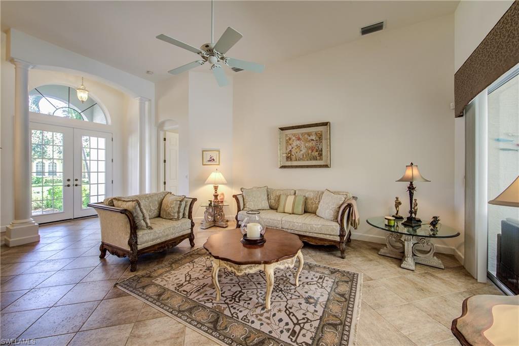 CROWN COLONY - Residential