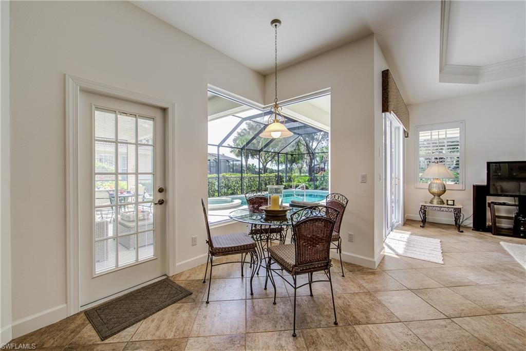 CROWN COLONY - Residential