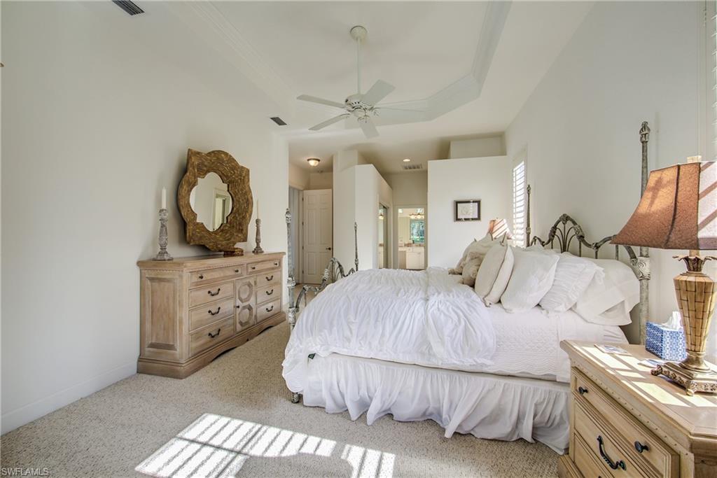 CROWN COLONY - Residential