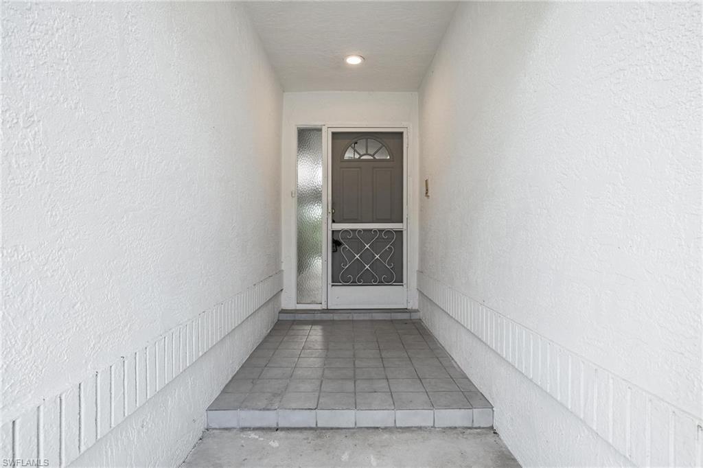 KELLY GREENS - Residential