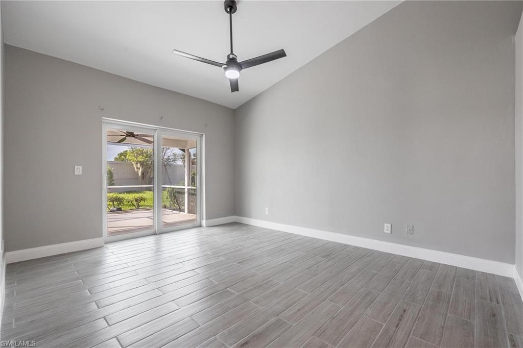 KELLY GREENS - Residential