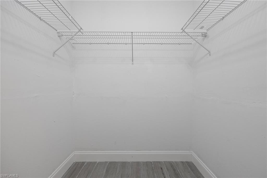 KELLY GREENS - Residential