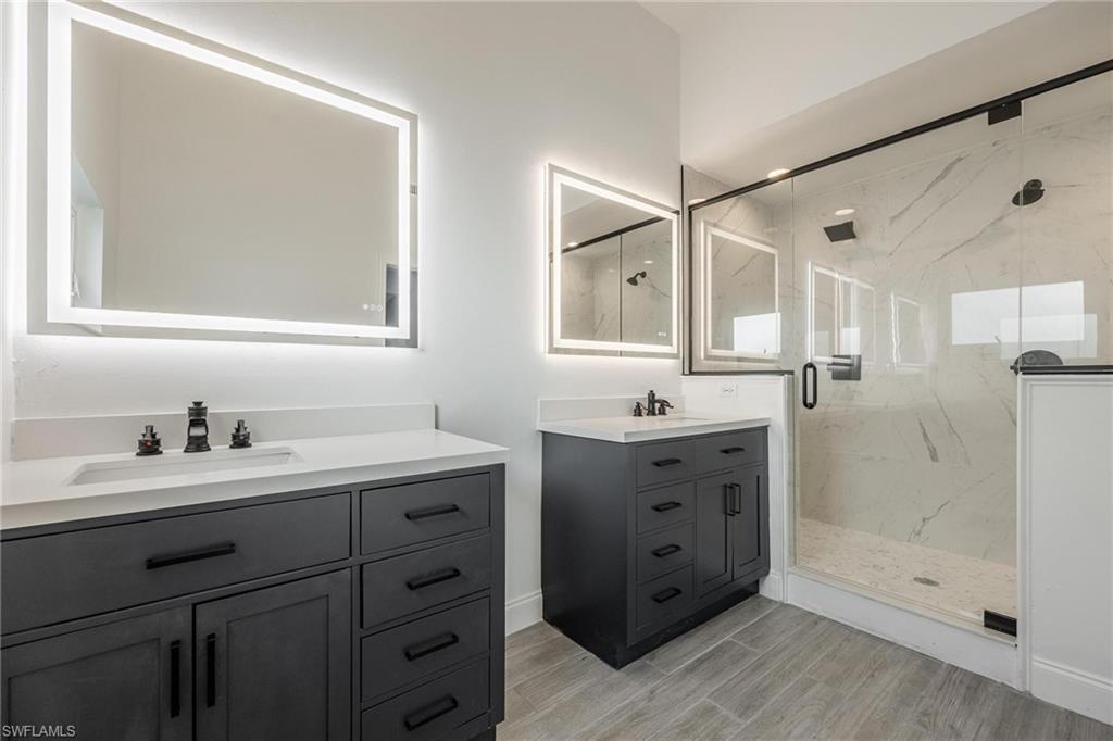 KELLY GREENS - Residential