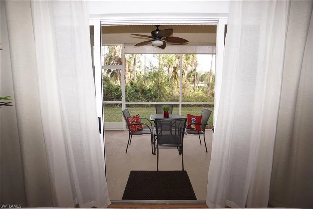Naples, Florida 34104, United States, 2 Bedrooms Bedrooms, ,2 BathroomsBathrooms,Residential,Active,127835